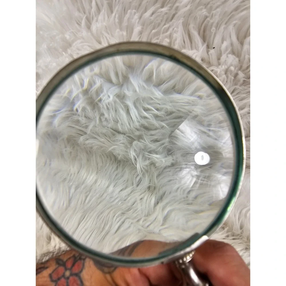 Rare Vintage Magnifying Glass Large Decorative Handheld Magnifier Keyring Handle